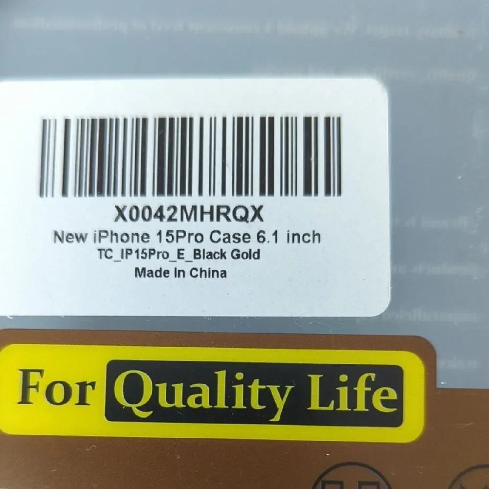 Coolqo IPhone 15 pro Black and Gold Phone Case